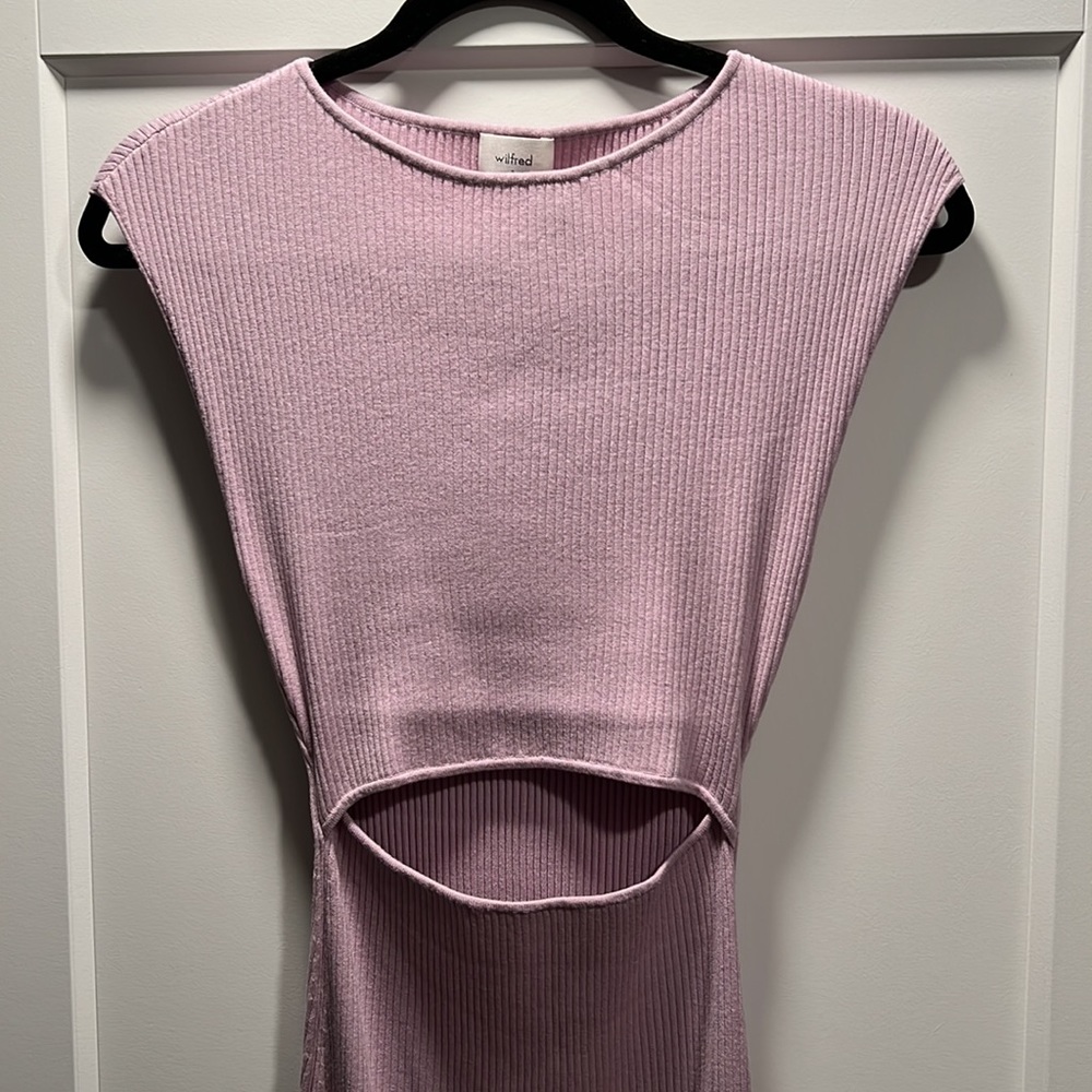 TAGS ATTACHED Lavender Aritzia dress